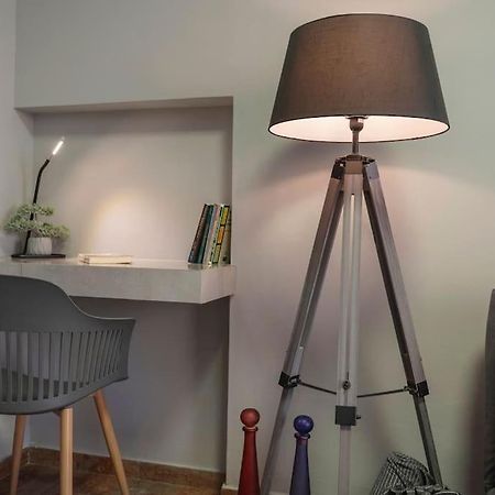 Beautiful Apt In Glyfada Center, Papandreou Street Athen Exterior foto