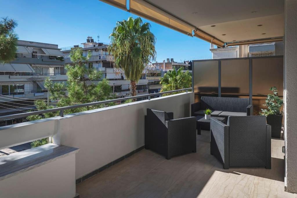Beautiful Apt In Glyfada Center, Papandreou Street Athen Exterior foto